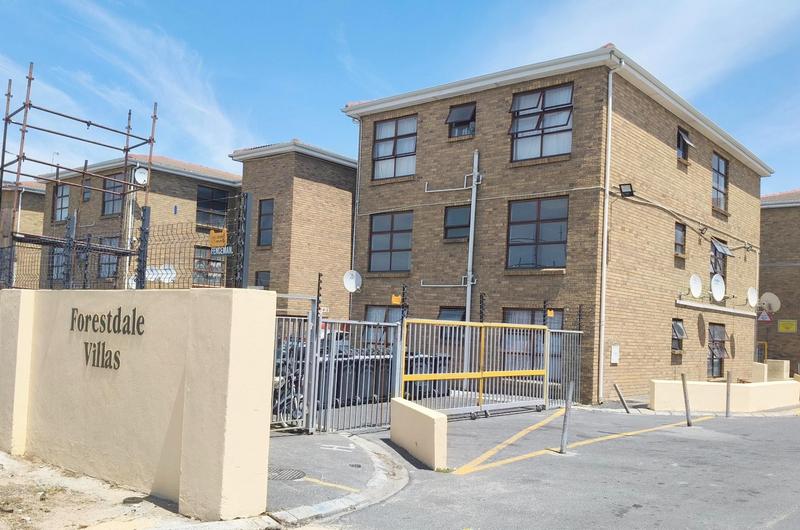 2 Bedroom Property for Sale in Ferndale Western Cape